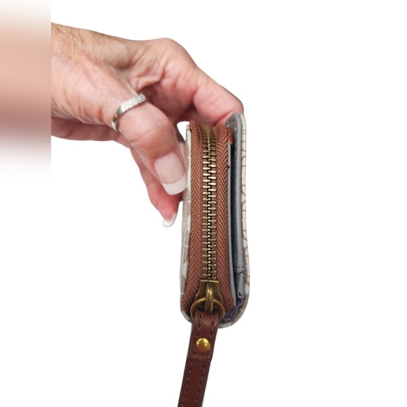 FOSSIL Brown and Cream Monogram Print Textured Wallet - Picture 6 of 16